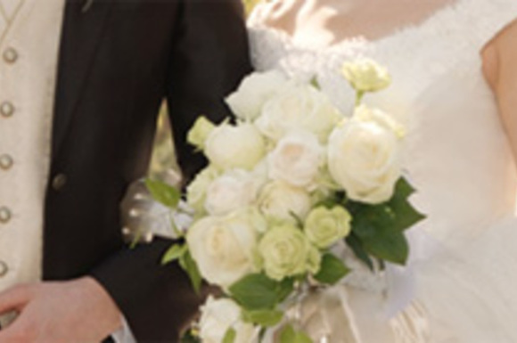 華やかな白、春のカラーブーケ　Wedding Flower &Bouquets　Mさま　2015.3.28